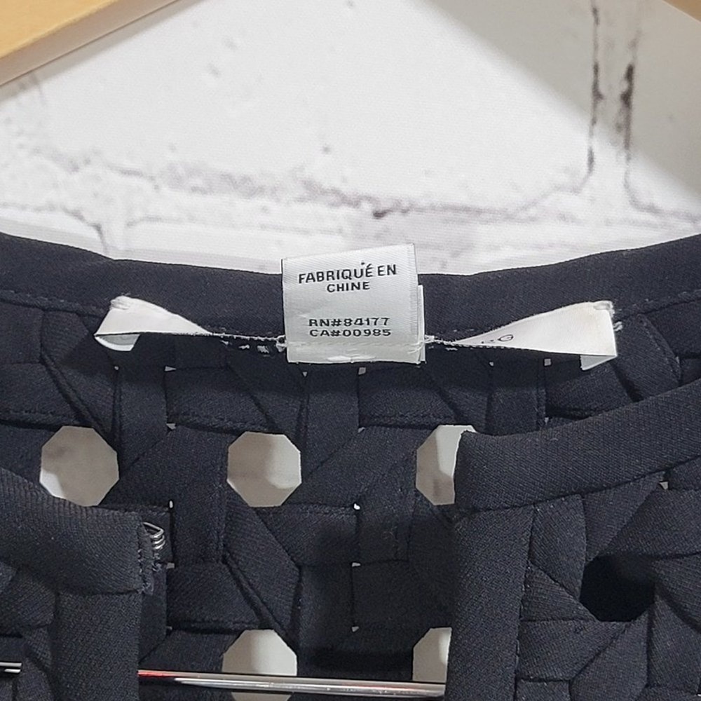 Diane‎ von Furstenberg Black Sleeveless Sheath Hope Dress Crochet Neck Detail 2 - Picture 6 of 9